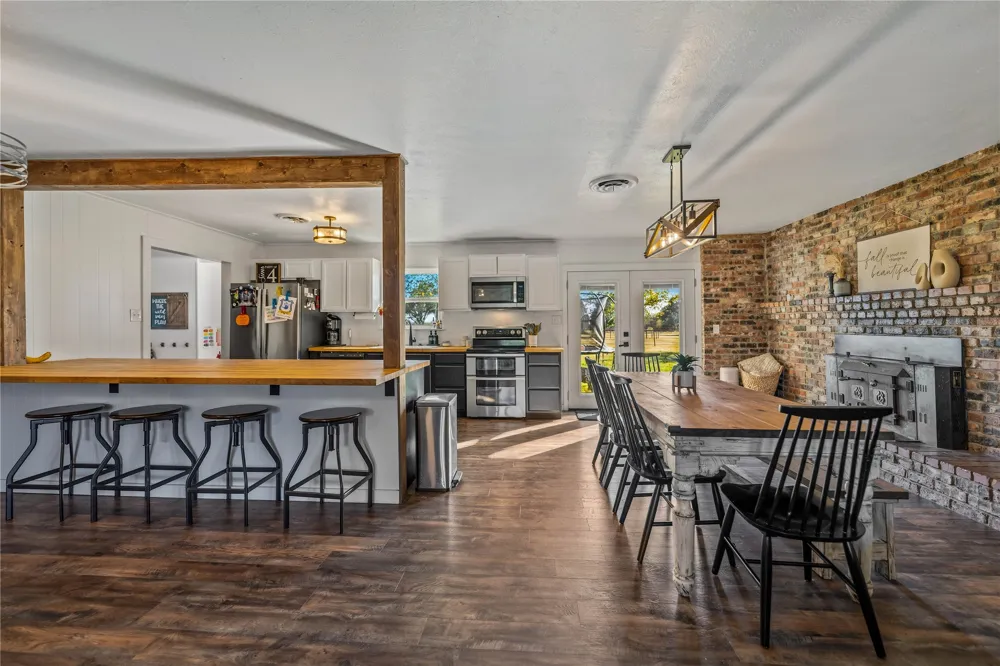 124 Private Road 3209 Bridgeport, TX 76426