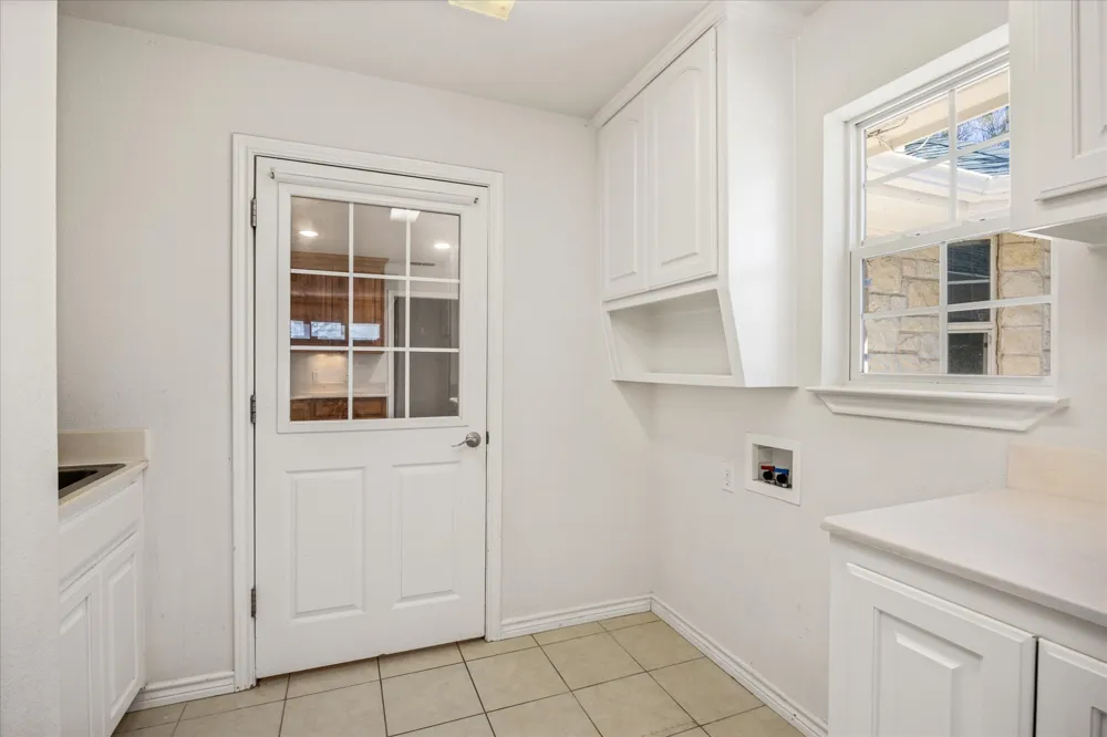 1118 County Road 325 Glen Rose, TX 76043
