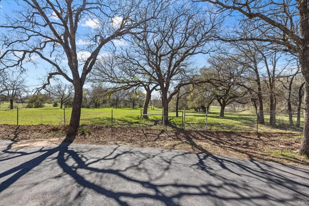 1118 County Road 325 Glen Rose, TX 76043