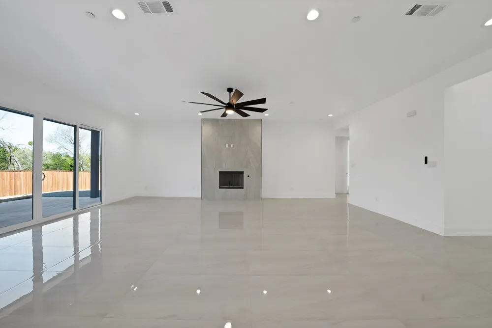 309 Whispering Way Red Oak, TX 75154