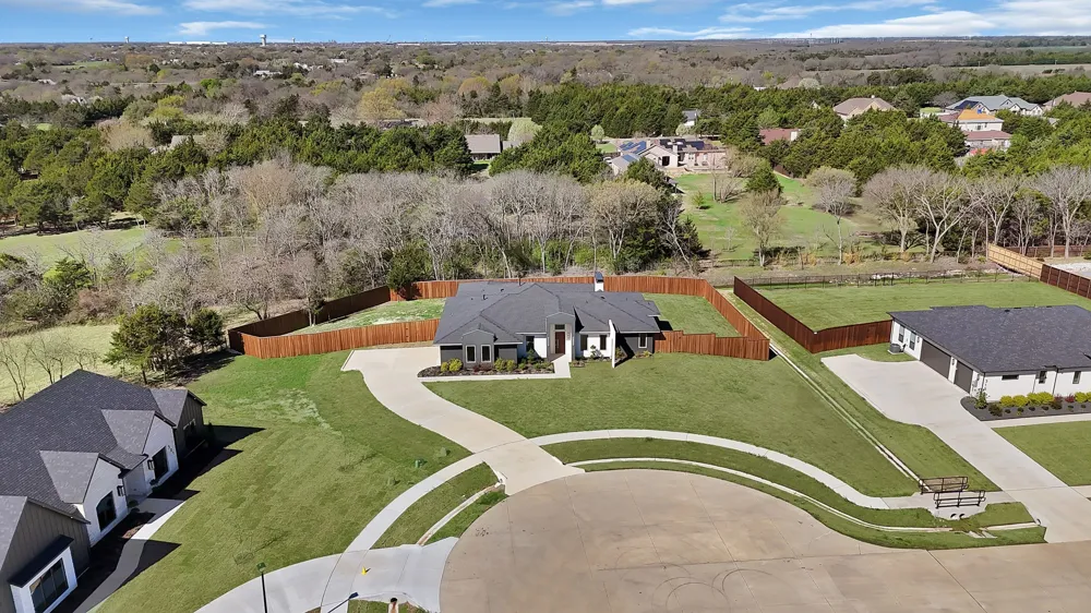 309 Whispering Way Red Oak, TX 75154