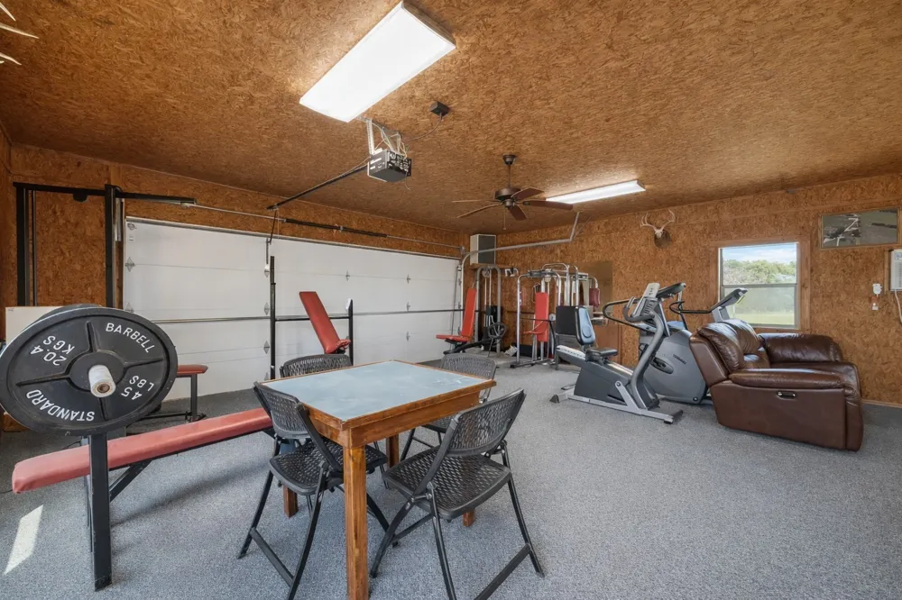 11541 Old Dallas Road West, TX 76691