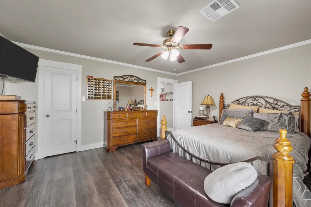 11541 Old Dallas Road West, TX 76691