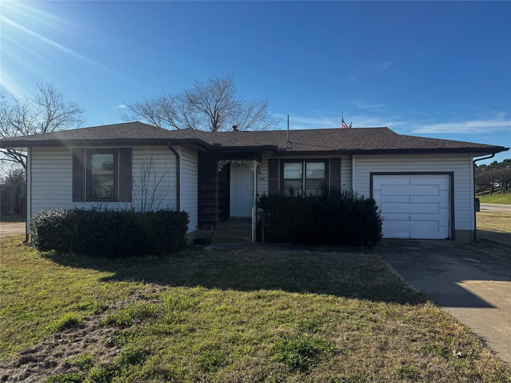 600 E 5th Street Ferris, TX 75125