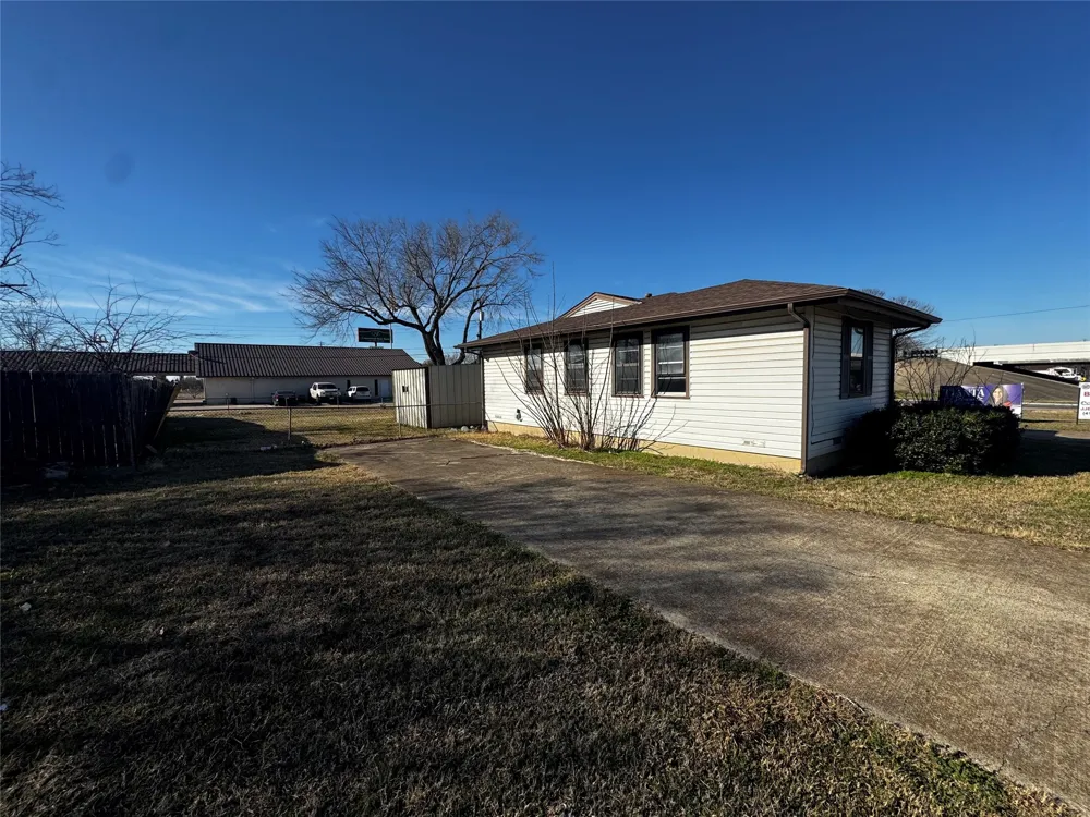 600 E 5th Street Ferris, TX 75125