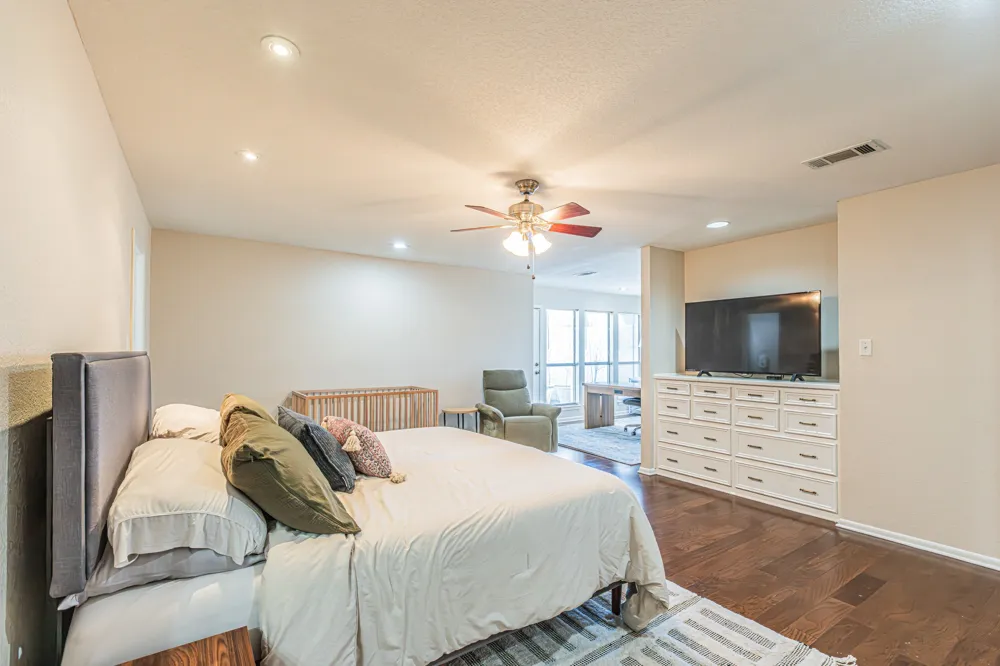 18 Crosslands Road Benbrook, TX 76132