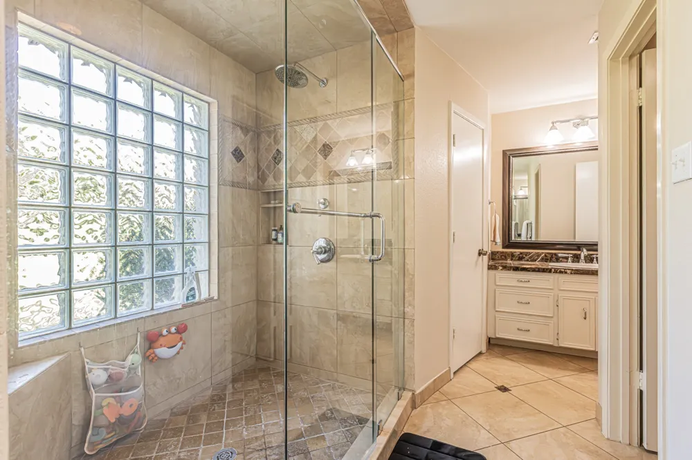 18 Crosslands Road Benbrook, TX 76132