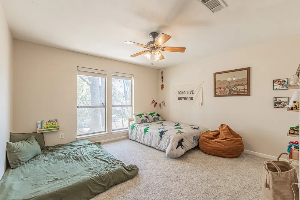 18 Crosslands Road Benbrook, TX 76132