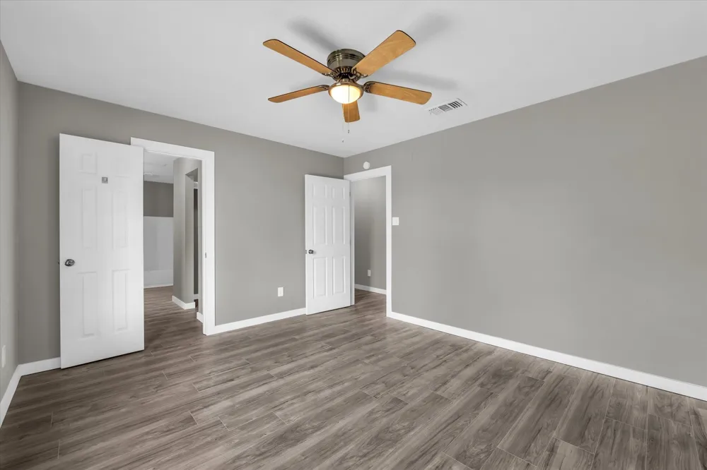 308 S Herman Street Mexia, TX 76667