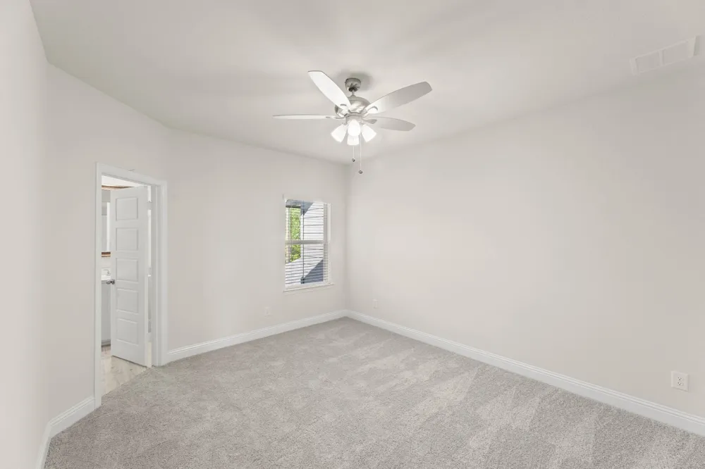 1967 Gentle Oak Trail Corinth, TX 76210