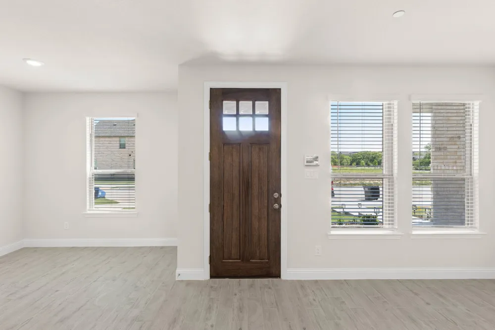 1967 Gentle Oak Trail Corinth, TX 76210