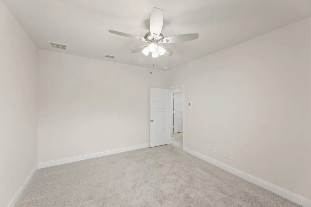 1967 Gentle Oak Trail Corinth, TX 76210