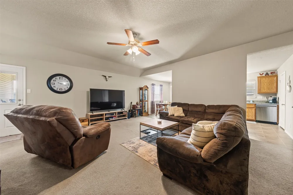 211 Mccullough Loop Temple, TX 76502