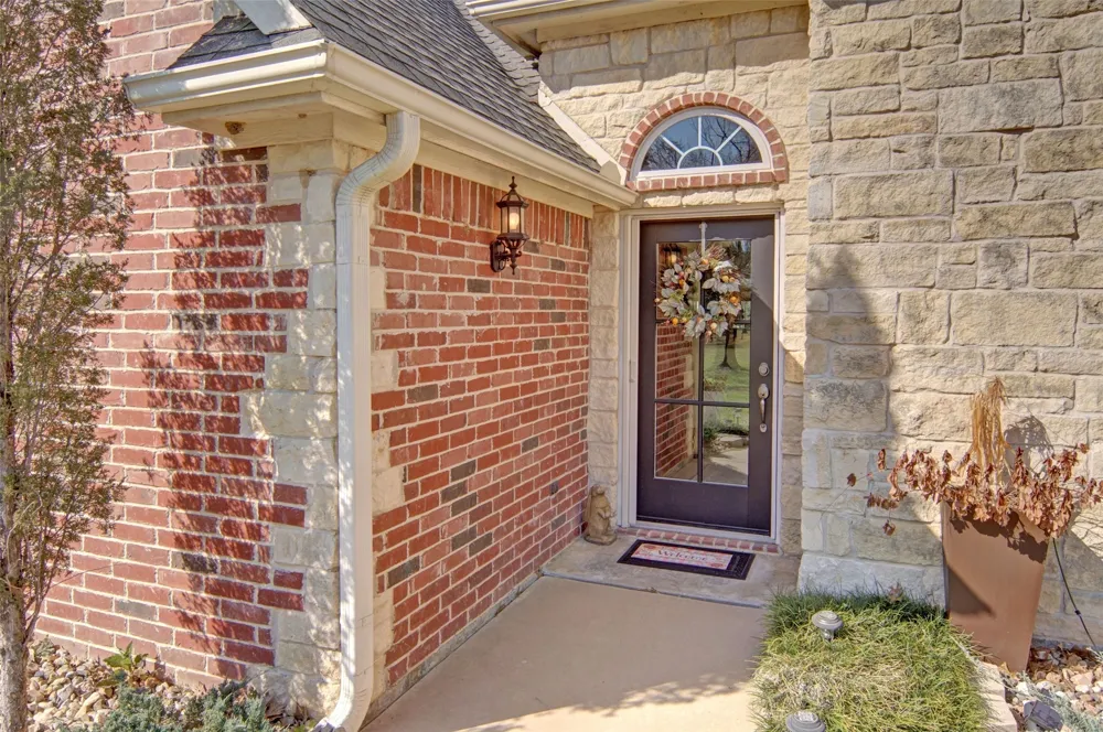 125 Rs County Road 3379 Emory, TX 75440