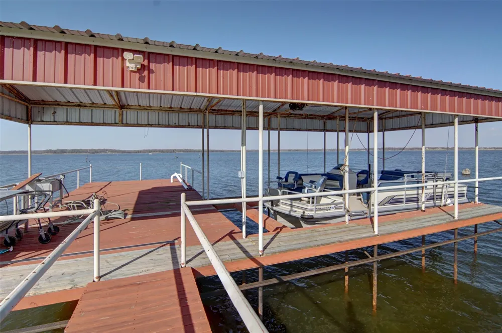 125 Rs County Road 3379 Emory, TX 75440