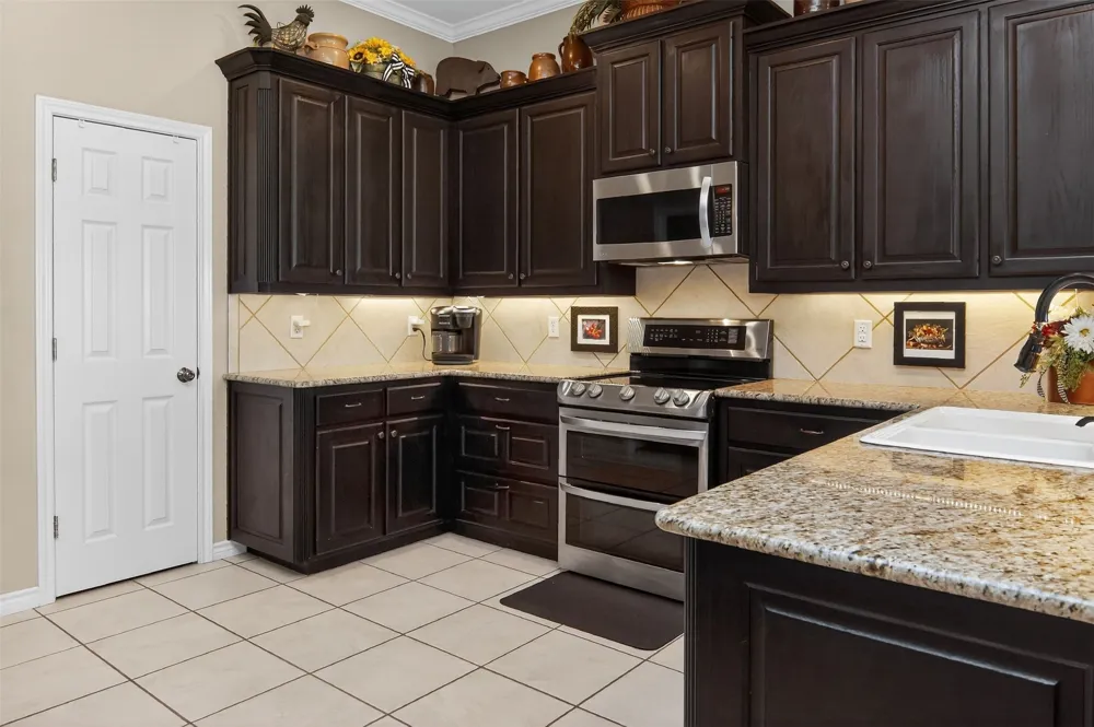 125 Rs County Road 3379 Emory, TX 75440