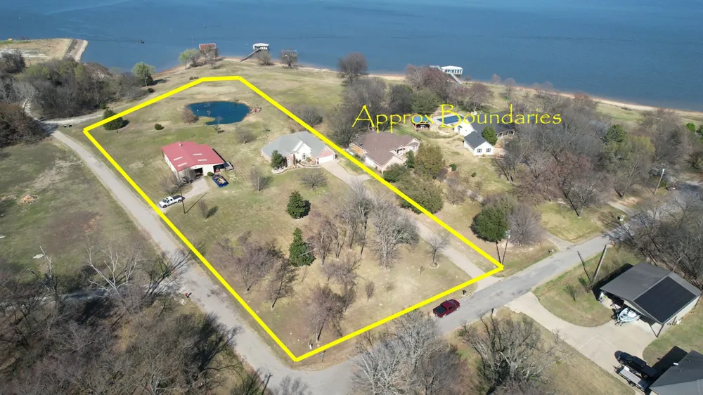 125 Rs County Road 3379 Emory, TX 75440