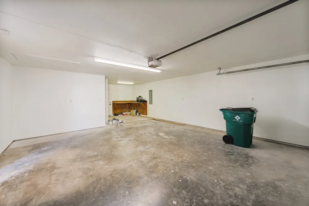 107 Ashley Street Alvord, TX 76225