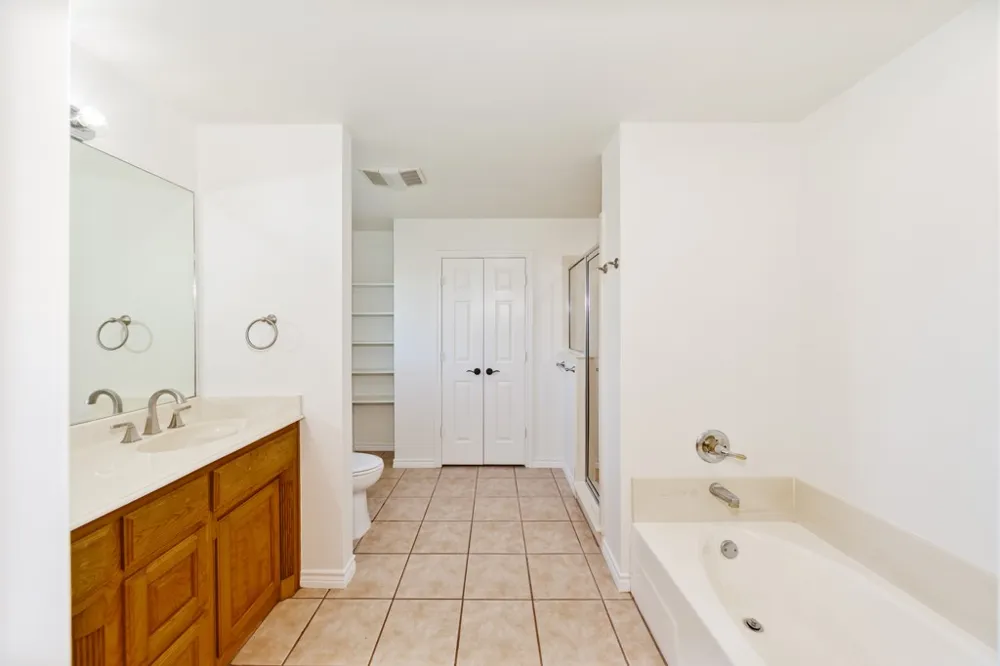 107 Ashley Street Alvord, TX 76225