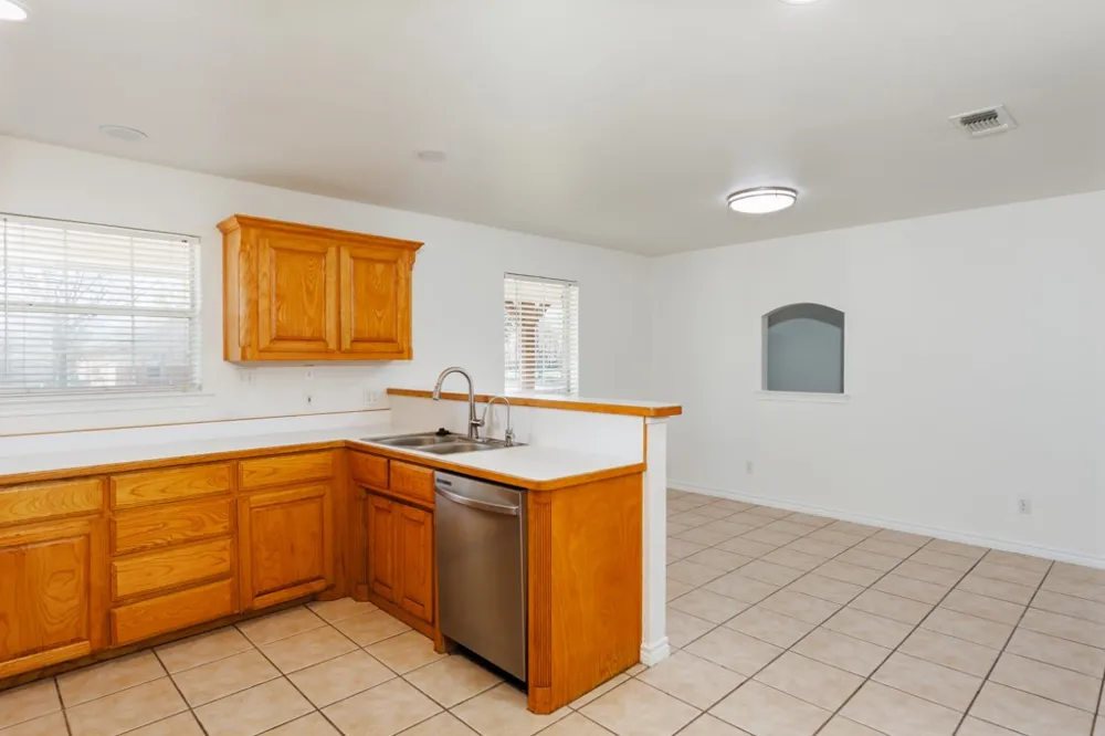 107 Ashley Street Alvord, TX 76225