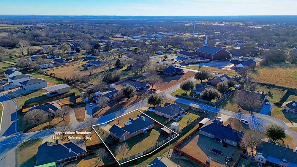 107 Ashley Street Alvord, TX 76225