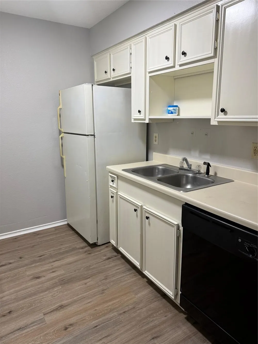 304 E Hickory Street #B Kaufman, TX 75142