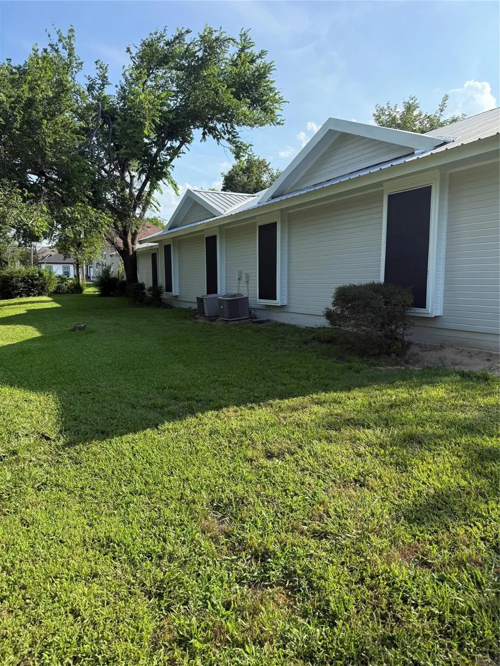 304 E Hickory Street #B Kaufman, TX 75142