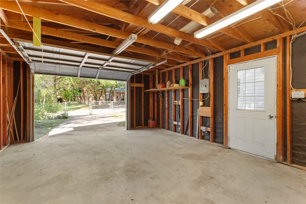 116 CR 1751 Clifton, TX 76634