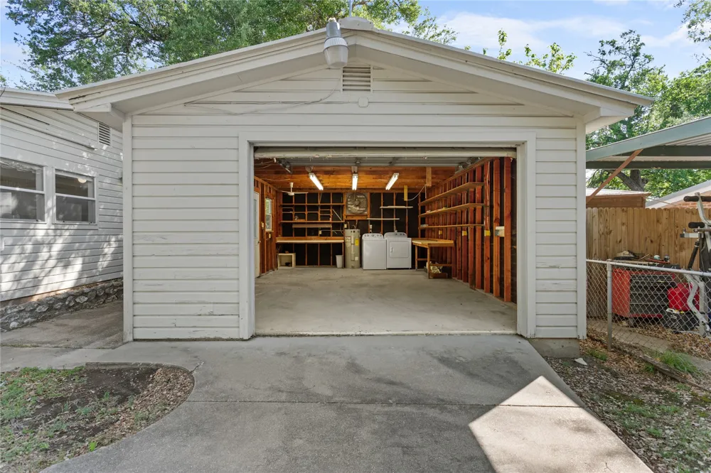 116 CR 1751 Clifton, TX 76634