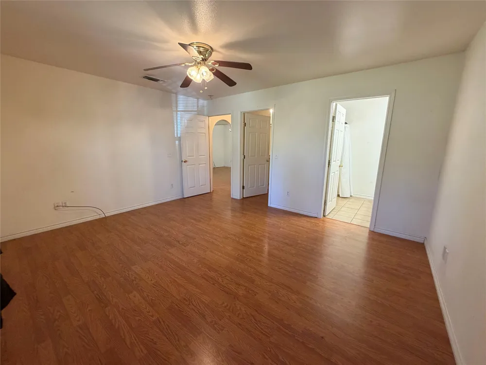 2502 Davisville Road Lufkin, TX 75901