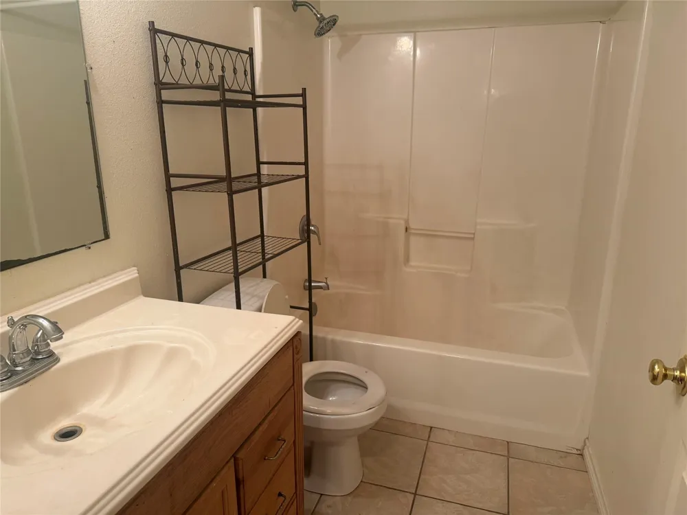 2502 Davisville Road Lufkin, TX 75901