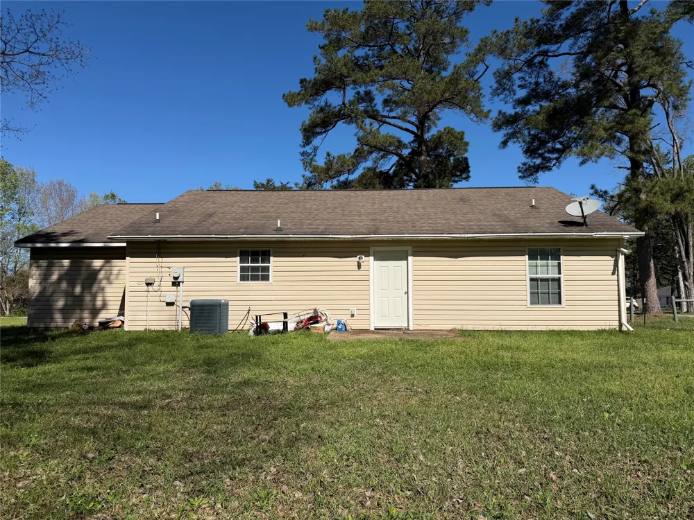 2502 Davisville Road Lufkin, TX 75901