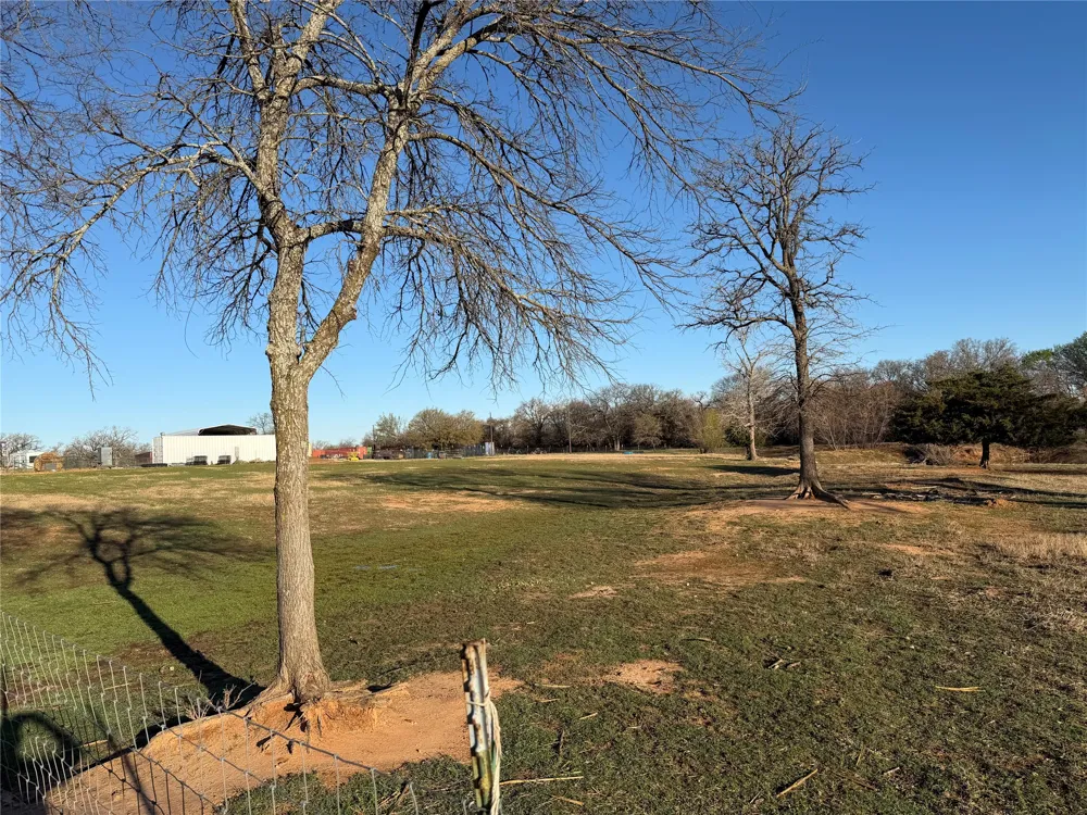 170 County Road 4678 Boyd, TX 76023