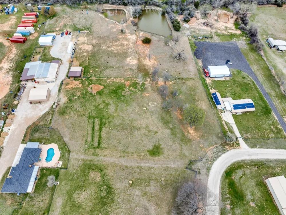 170 County Road 4678 Boyd, TX 76023