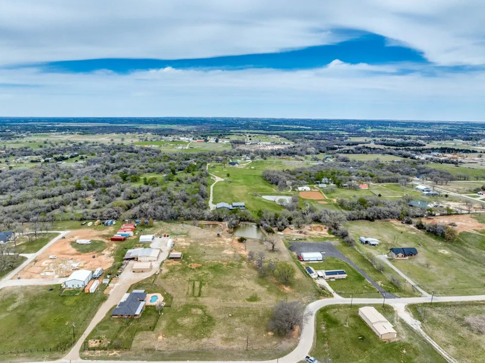 170 County Road 4678 Boyd, TX 76023