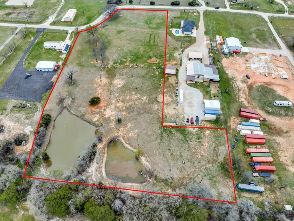 170 County Road 4678 Boyd, TX 76023