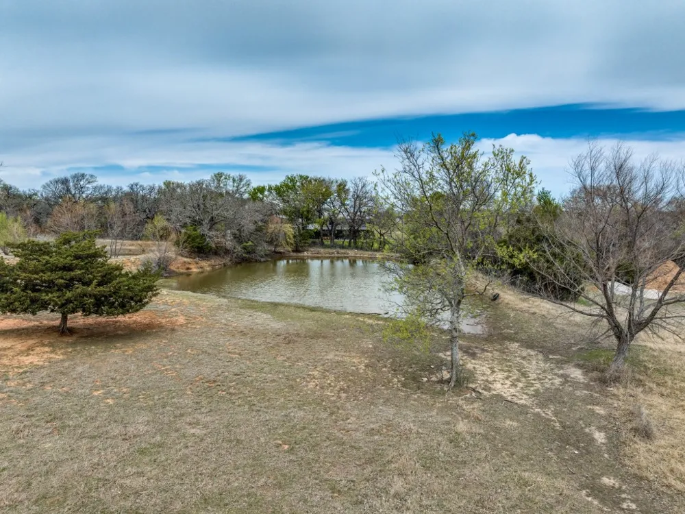 170 County Road 4678 Boyd, TX 76023
