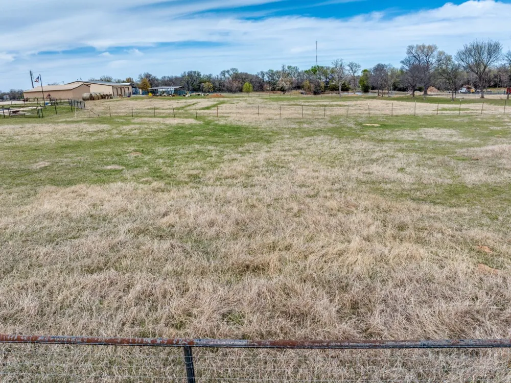 170 County Road 4678 Boyd, TX 76023