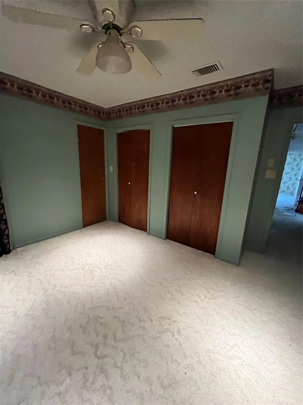233 E Vaughn Lane Deer Park, TX 77536