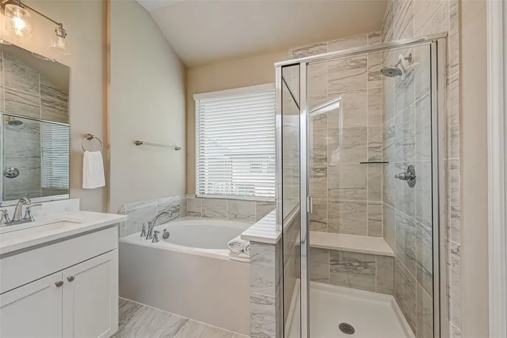 5542 Sallow Bay Lane Fulshear, TX 77441