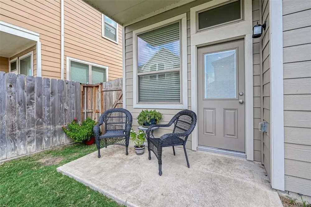 5542 Sallow Bay Lane Fulshear, TX 77441