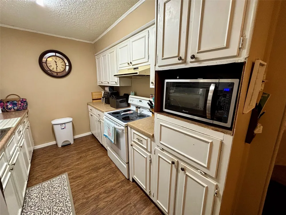 135 1ST STREET SE Detroit, TX 75436