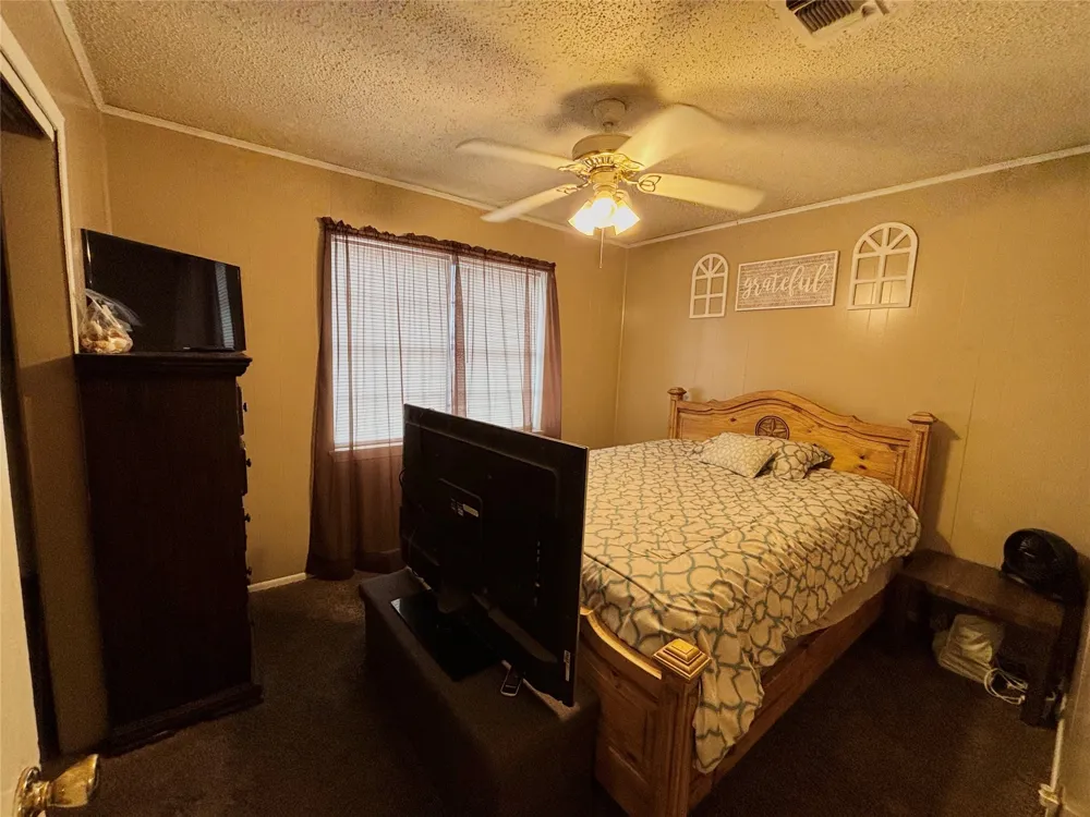 135 1ST STREET SE Detroit, TX 75436