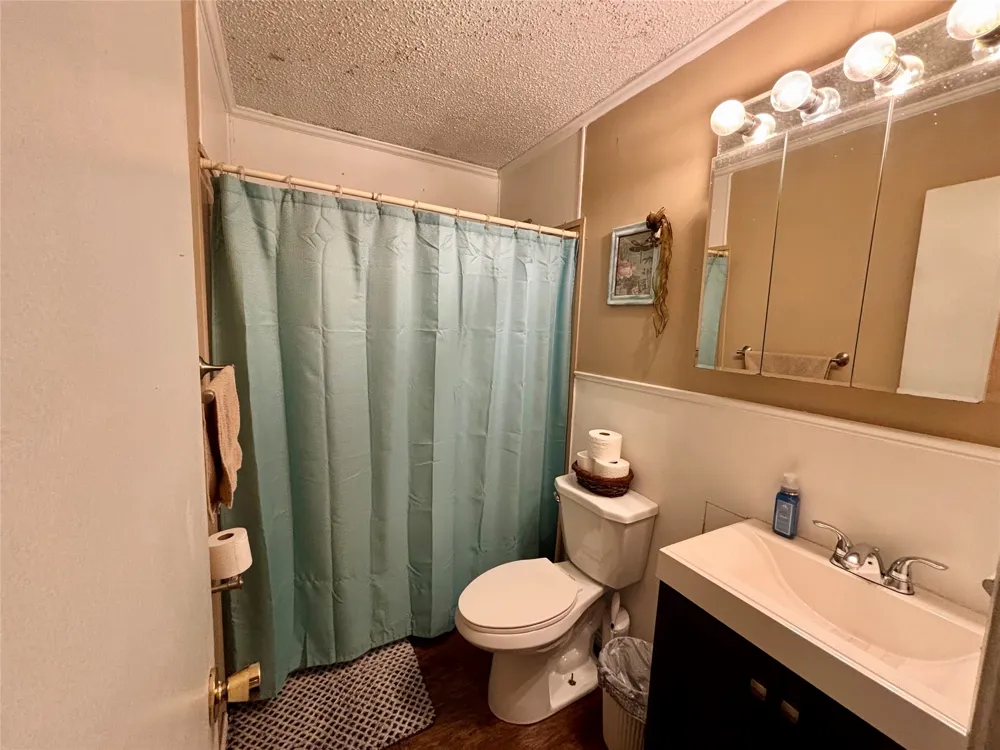 135 1ST STREET SE Detroit, TX 75436