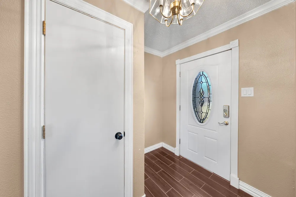 1075 Oak Ridge Drive Oak Ridge, TX 75160