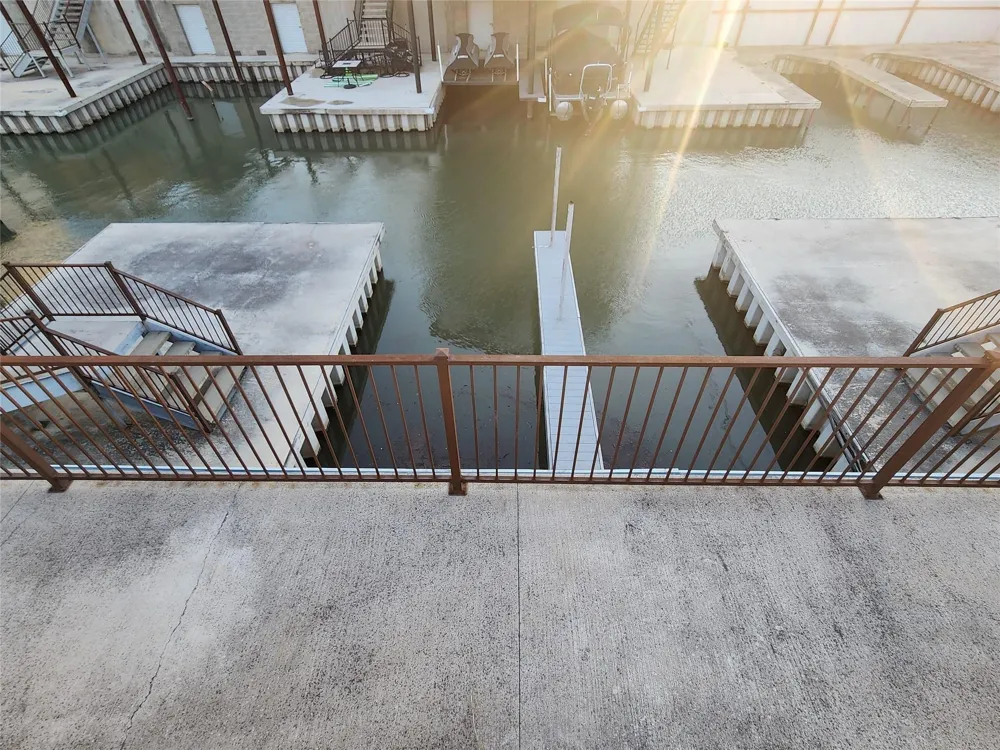 940 Euel Moore  7 Drive Kingsland, TX 78639