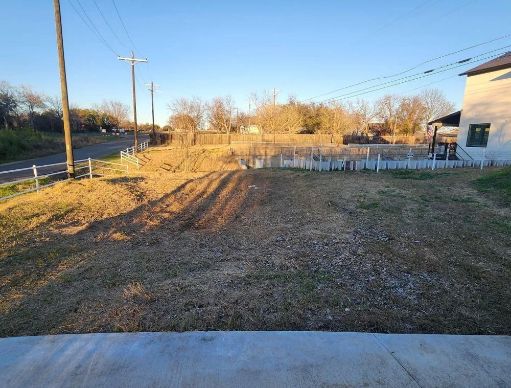 940 Euel Moore Drive 1 Drive Kingsland, TX 78639