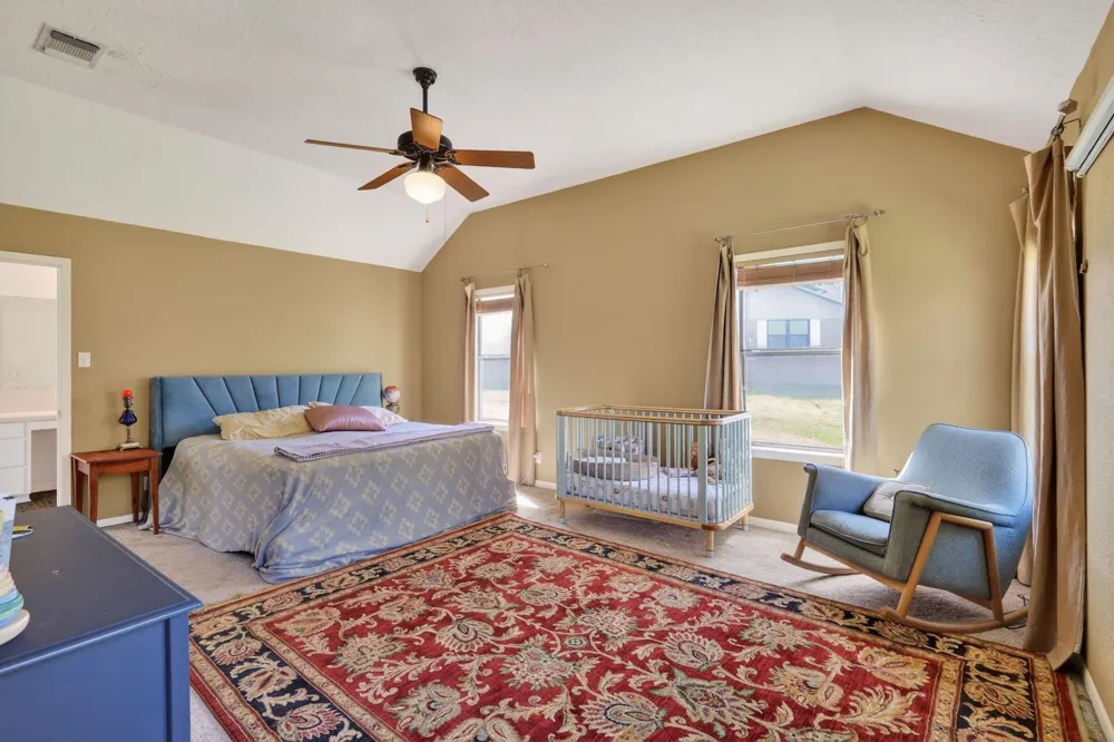 12 Creekwood Drive Schulenburg, TX 78956