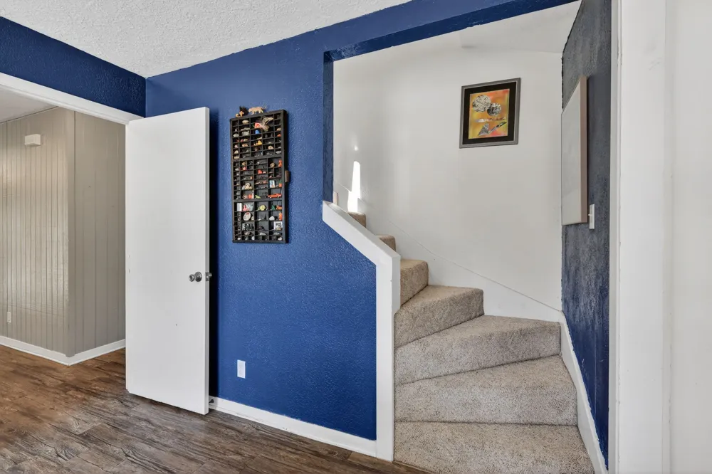 12 Creekwood Drive Schulenburg, TX 78956