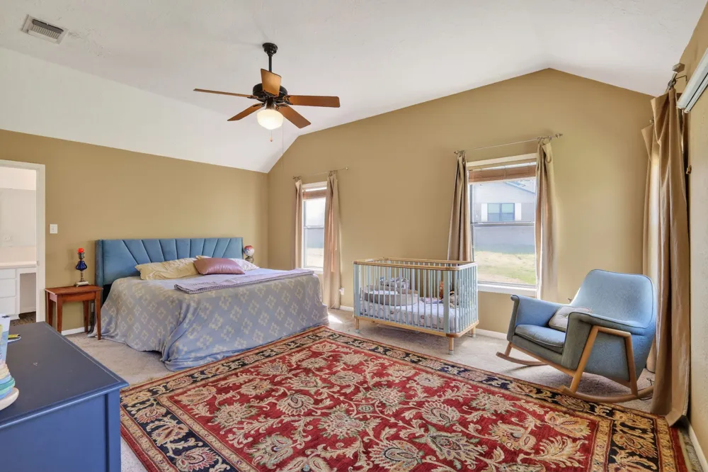 12 Creekwood Drive Schulenburg, TX 78956